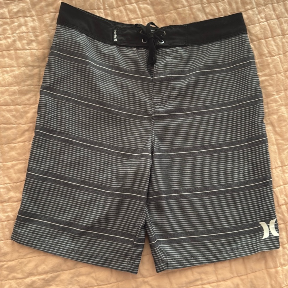 Hurley Boys Board Shorts Swim Trunks Unlined Smoky Gray Stripe Black Size 12